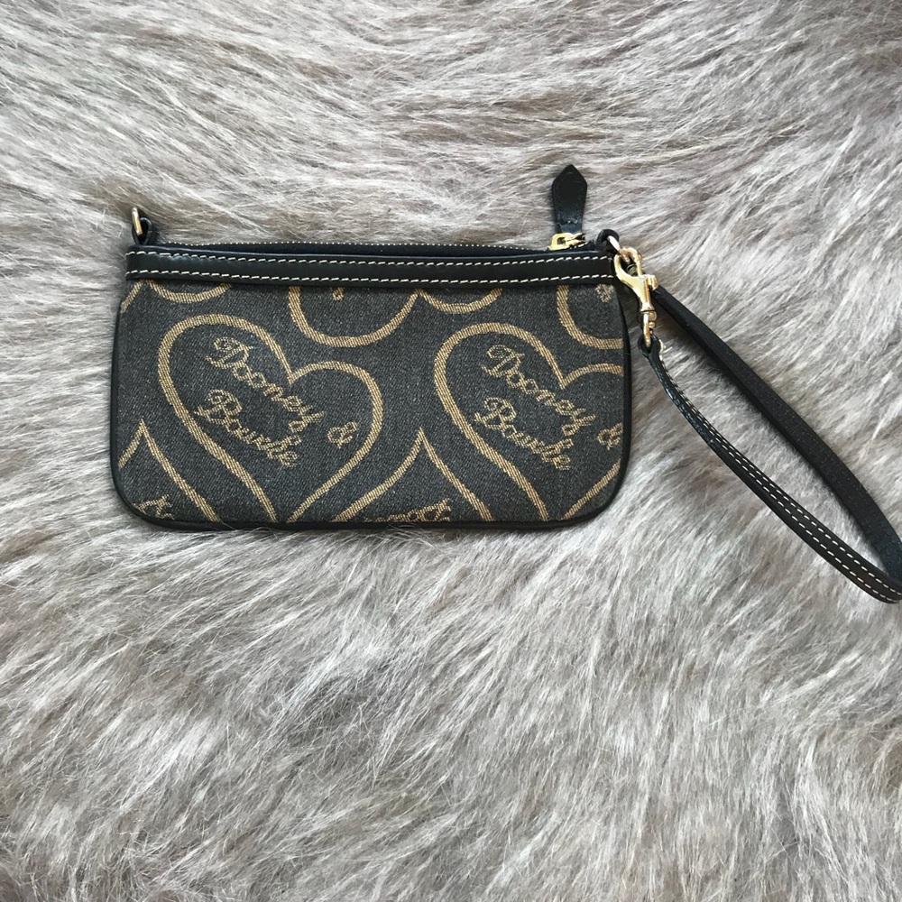Vintage Dooney & Bourke Wristlet